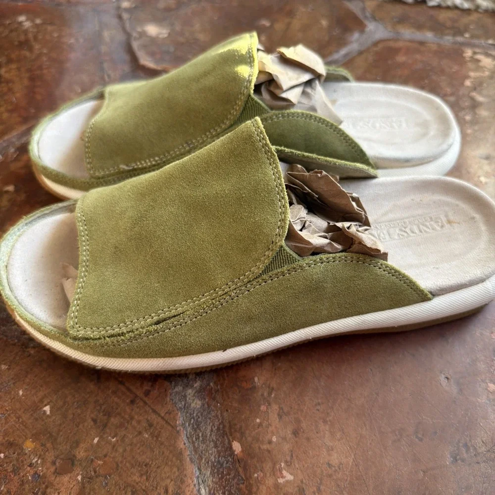 Lands End Suede Slide Slip On Walking Green Sandals Size 7B 84841 EUC